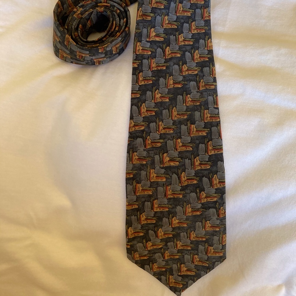 J GARCIA 100% SILK TIE Tree Trunk Collection Seven